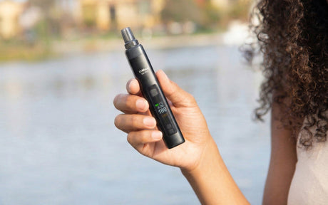 XMAX V4 Pro Vaporizer Review