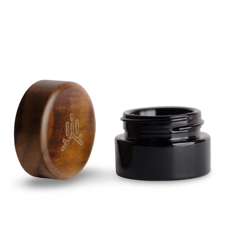 Infinity jar concentrates open